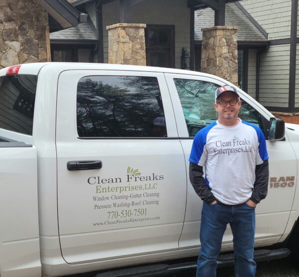 Owner of Clean Freaks Enterprises LLC Stuart Richardson